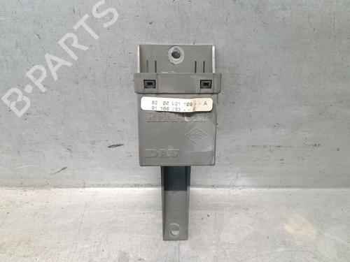 Used Electronic module Electronic module RENAULT TRAFIC II Van (FL) 1.9 dCi 100 (FL0C, FL0K, FL0B) (101 hp) 36527322 36527322