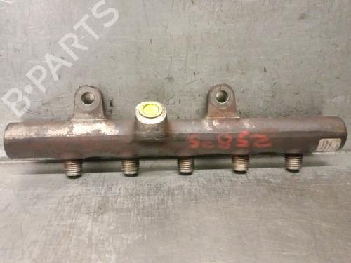 injection-rail-renault-clio-iii-hatchback-van-sb_-sr_-2005-37447238 main image