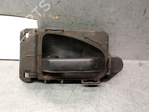 Used Front left interior door handle CITROËN SAXO (S0, S1) 1.5 D (57 hp) 32844065