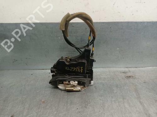 Used Rear left lock MITSUBISHI GRANDIS (NA_W) [2003-2011]  8257354
