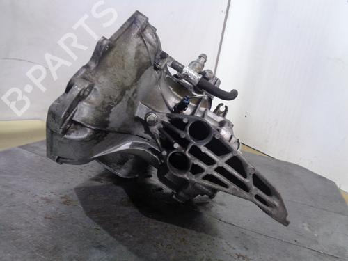 Gearbox OPEL VECTRA B (J96) 1.6 i 16V (F19) | BP11811054M3