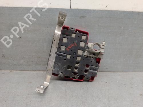 Fuse box RENAULT TRAFIC II Bus (JL) 2.0 dCi 115 (JL00, JL01, JL0H, JL0M, JL0U) | BP30961028E1