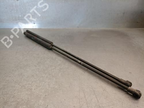 tailgate-lift-support-citroen-c4-i-lc_-2004-2005-2006-2007-2008-2009-2010-2011-2012-2013-2014-37425712 main image