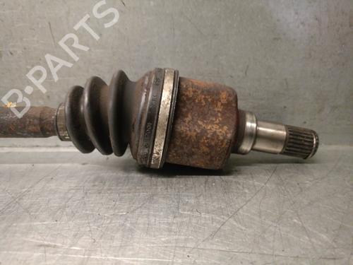 Drivaksel bak venstre RENAULT SCÉNIC I MPV (JA0/1_, FA0_) 1.9 dCi RX4 | BP30199557M40 