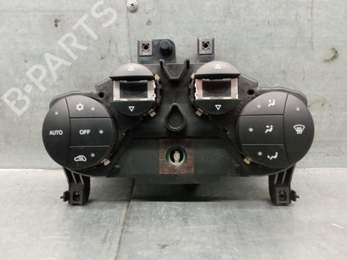 Used Climate control FIAT 500 (312_) 1.4 (312AXC1B, 312CXC1B) (100 hp) 29074267
