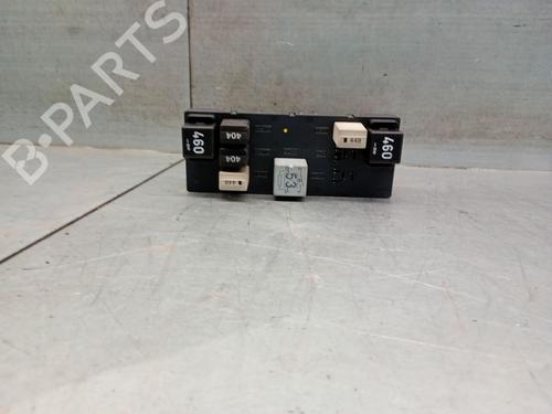 Used Fuse box VW PASSAT B6 (3C2) 2.0 TDI 16V (140 hp) 26502717