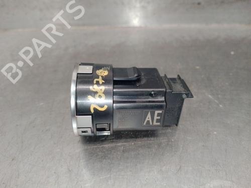 Switch TOYOTA COROLLA Hatchback (_E21_, _EA1_, _EH1_) 1.8 Hybrid (ZWE211) | BP40459348I30 - Image 2