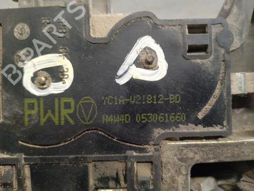 Used Front right lock FORD TRANSIT Van (FA_ _) 2.4 DI (FAA_, FAB_, FAC_, FAD_) (90 hp) 17142953