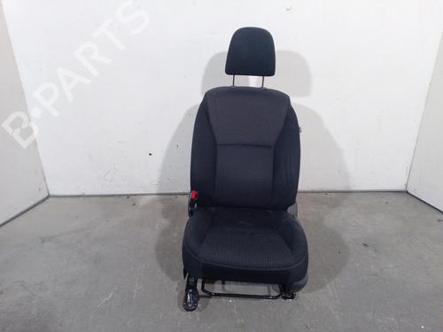 Used Left front seat TOYOTA AURIS (_E18_) 1.6 (ZRE181_, ZRE185_, ZRE185R, ZRE181R) (132 hp) 30579669