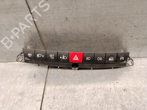 switch-fiat-500l-351_-352_-2012-36261628 main image