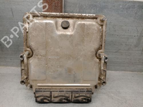 Used Engine control unit (ECU) Engine control unit (ECU) 21793767 21793767