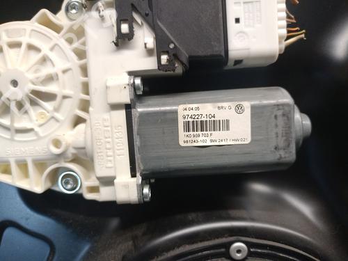 Rudehejsemekanisme venstre bagtil VW PASSAT B6 (3C2) 2.0 TDI 16V | BP28074595C24 