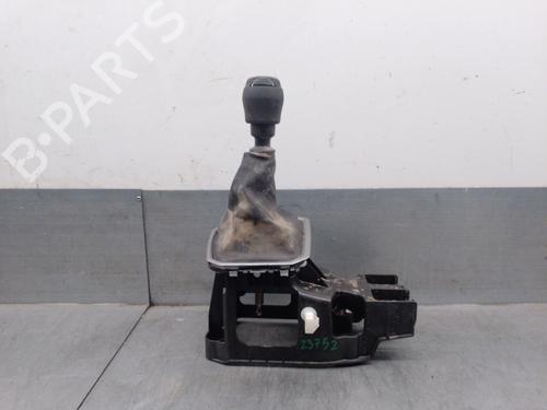 Used Gear lever DACIA SANDERO III 1.0 TCe 90 (91 hp) 29639563