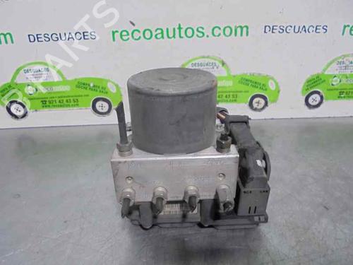 Used ABS pump TOYOTA AURIS (_E15_) 1.33 Dual-VVTi (NRE150_, NRE150R) (101 hp) 2111904