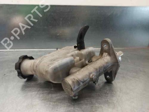 Brake master cylinder KIA SPORTAGE II (JE_, KM_) 2.0 CRDi 4WD | BP5804002M77 