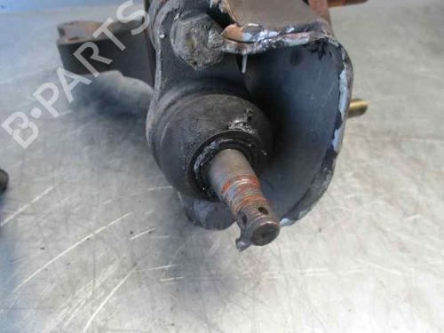 Right front steering knuckle KIA SPORTAGE II (JE_, KM_) 2.0 CRDi 4WD | BP5835717M26 