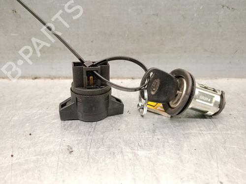 Ratlås/Tændingslås FORD MONDEO I Turnier (BNP) 2.0 i 16V (132 hp) 30720706