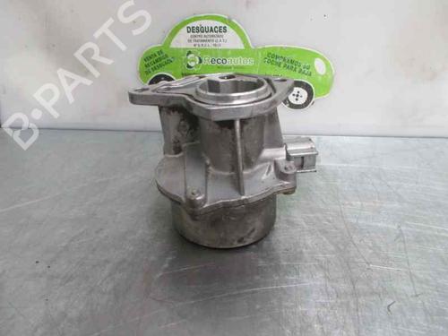 Used Vacuum pump RENAULT KANGOO (KC0/1_) D 65 1.9 (KC0E, KC02, KC0J, KC0N) (64 hp) 4387053