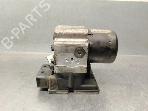 Used ABS pump RENAULT TRAFIC II Bus (JL) [2001-2026]  33176266