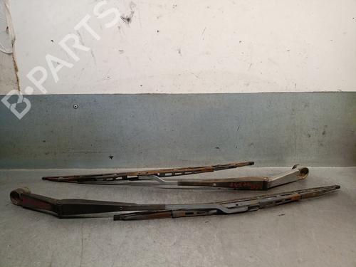 Vindspejlsviskerarm MITSUBISHI L200 (K7_T, K6_T, K5_T) 2.5 TD 4WD (K74T) (115 hp) 32028575