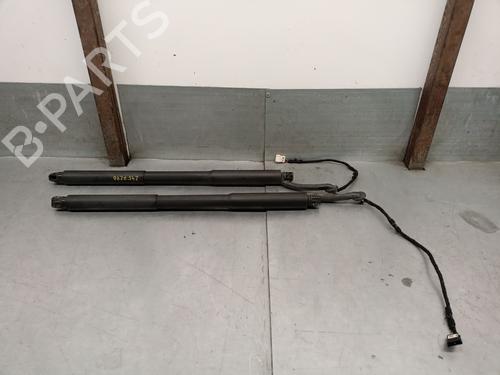 Used Tailgate lift support BMW 3 Touring (F31) 330 d (258 hp) 31996081