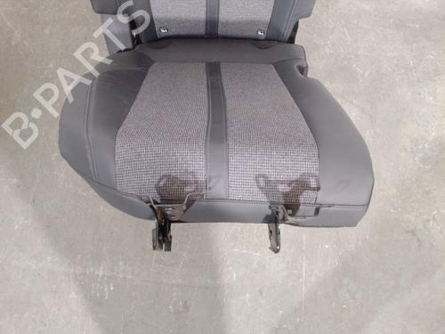 Rear seat PEUGEOT 3008 II SUV (MC_, MR_, MJ_, M4_) 1.2 THP/ PureTech 130 (MRHNSM, MRHNSU, MRHNSJ, MRHNYW,... | BP29625105C17 