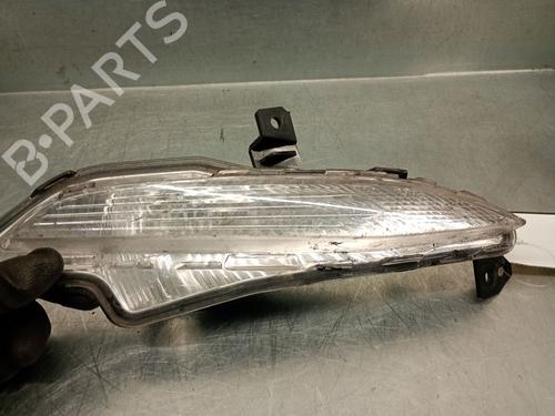 Right front indicator PEUGEOT 308 II (LB_, LP_, LW_, LH_, L3_) 1.2 THP 130 | BP29424778C33