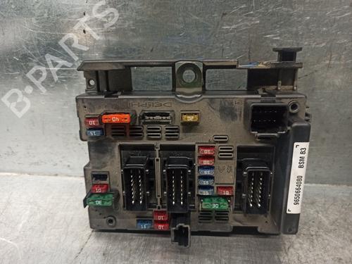 Used Fuse box Fuse box PEUGEOT 206 Hatchback (2A/C) 1.4 HDi eco 70 (68 hp) 10036418 10036418