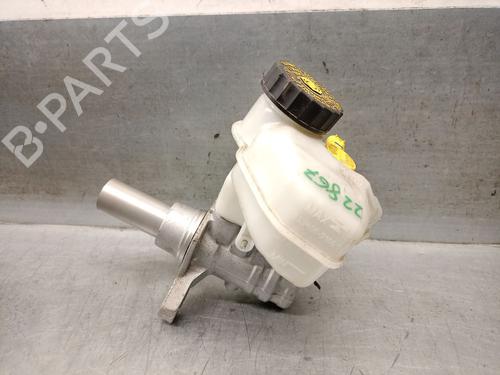 Used Brake master cylinder BMW 5 (G30, F90) 520 d (190 hp) 26613573