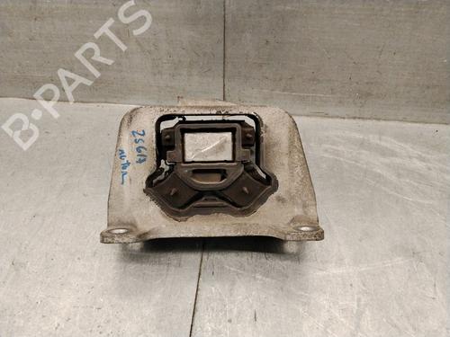 Used Engine mount Engine mount RENAULT MASTER III Van (FV) 2.3 dCi 135 FWD (FV0N, FV08, FV06, FV00, FV1S) (136 hp) 36452821 36452821