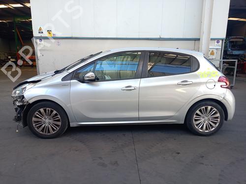 Pièces Détachées Usagées PEUGEOT 208 I (CA_, CC_) 1.6 BlueHDi 100 4952843