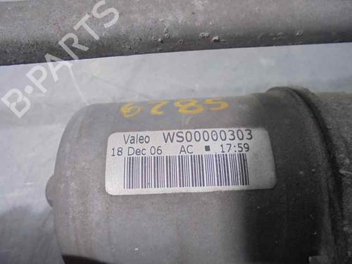 Front wiper motor CHRYSLER VOYAGER IV (RG, RS) 3.3 | BP12186593M29 