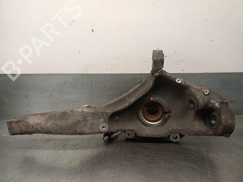 Used Left front steering knuckle LAND ROVER DISCOVERY V (L462) 2.0 Sd4 4x4 (241 hp) 23107874