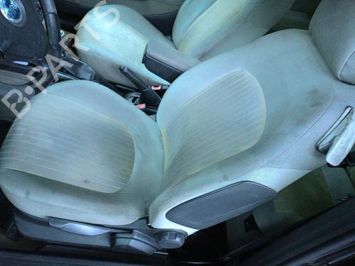 Fuse box FIAT GRANDE PUNTO (199_) 1.3 D Multijet (199.AXD11, 199.AXD1A, 199.AXD1B,... | BP22728428E1 