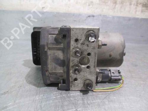 Used ABS pump ABS pump ALFA ROMEO 147 (937_) 2.0 16V T.SPARK (937.AXA1, 937.AXC1, 937.BXC1) (150 hp) 6446487 6446487