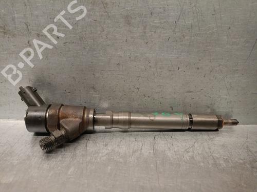 Inyector HYUNDAI ACCENT II (LC) 1.5 CRDi (82 hp) 31356774