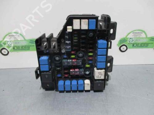 Used Fuse box HYUNDAI SANTA FÉ II (CM) [2005-2015]  2334835