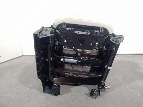 Right front seat LAND ROVER RANGE ROVER SPORT I (L320) 3.0 D 4x4 | BP29339739C16 