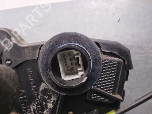 Front left lock TOYOTA AVENSIS (_T25_) 2.0 D-4D (CDT250_, CDT250R) | BP13412013C98 