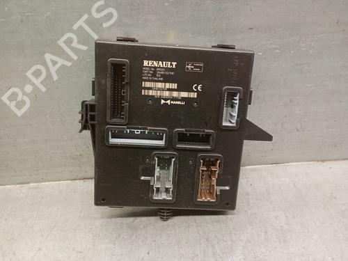 Zekeringkast DACIA SANDERO III 1.0 TCe 90 (91 hp) 29697483