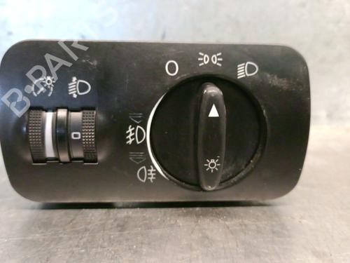Used Headlight switch Headlight switch AUDI A3 (8L1) 1.9 TDI (110 hp) 40229415 40229415