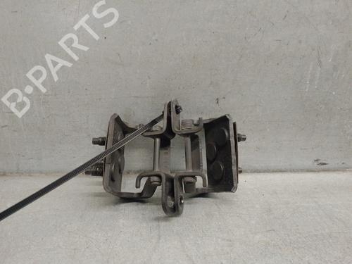 Dørhængsel/Dørbegrænser VOLVO C30 (533) 1.6 D (109 hp) 17035777