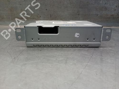 Used Radio PEUGEOT 3008 II SUV (MC_, MR_, MJ_, M4_) 1.2 THP/ PureTech 130 (MRHNSM, MRHNSU, MRHNSJ, MRHNYW,... (131 hp) 24473523