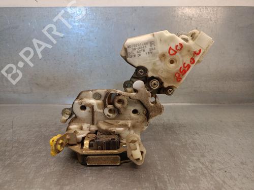 Used Front right lock NISSAN TERRANO II (R20) 2.7 TDi 4WD (125 hp) 20646351
