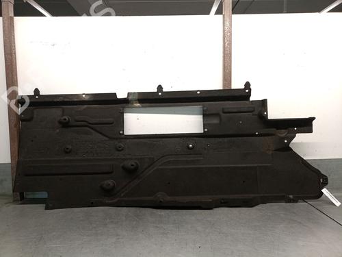 Used Underbody protection Underbody protection JAGUAR XE (X760) 2.0 D (180 hp) 33887416 33887416
