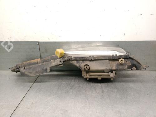 Right headlight FORD MONDEO I Turnier (BNP) 2.0 i 16V | BP30728230C29 