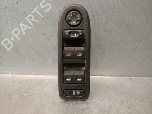 Used Left front window switch Left front window switch PEUGEOT 308 I (4A_, 4C_) 1.6 HDi (90 hp) 40265883 40265883