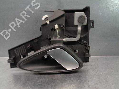 Højre bagtil invendig håndtag CITROËN C5 I (DC_) 2.0 HDi (DCRHZB, DCRHZE) (109 hp) 11195129
