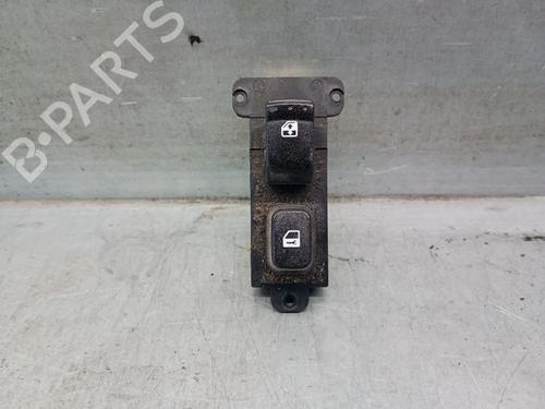 Interrupteur de vitre avant droite SSANGYONG REXTON / REXTON II (GAB_) 2.7 Xdi 4x4 (165 hp) 30383479