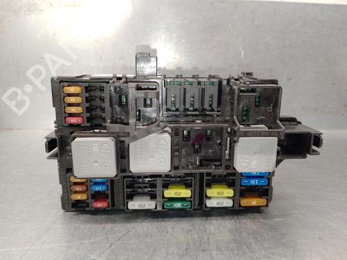 Used Fuse box Fuse box 36887121 36887121